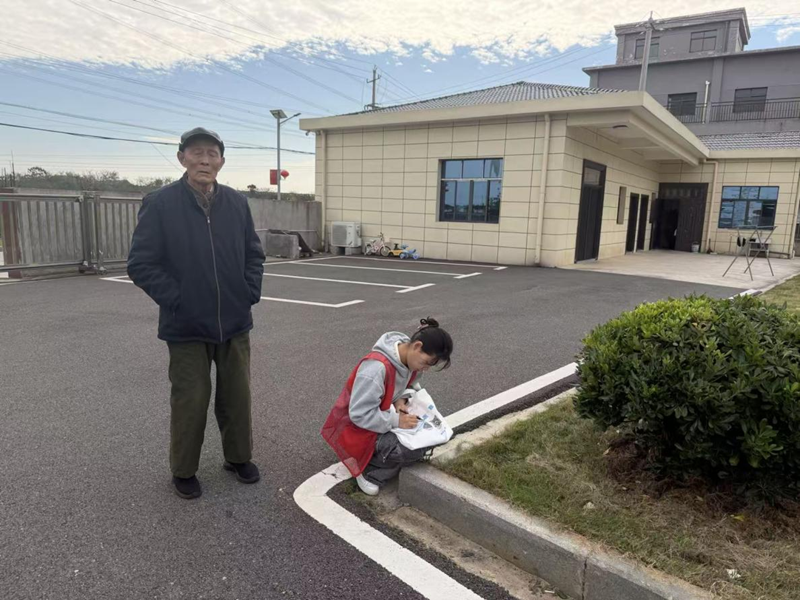 <a href="./xwzx/tpxw/202511/t20251114_733819.html">走企业 问参保 宣政策 医保站织密医保保障网</a>